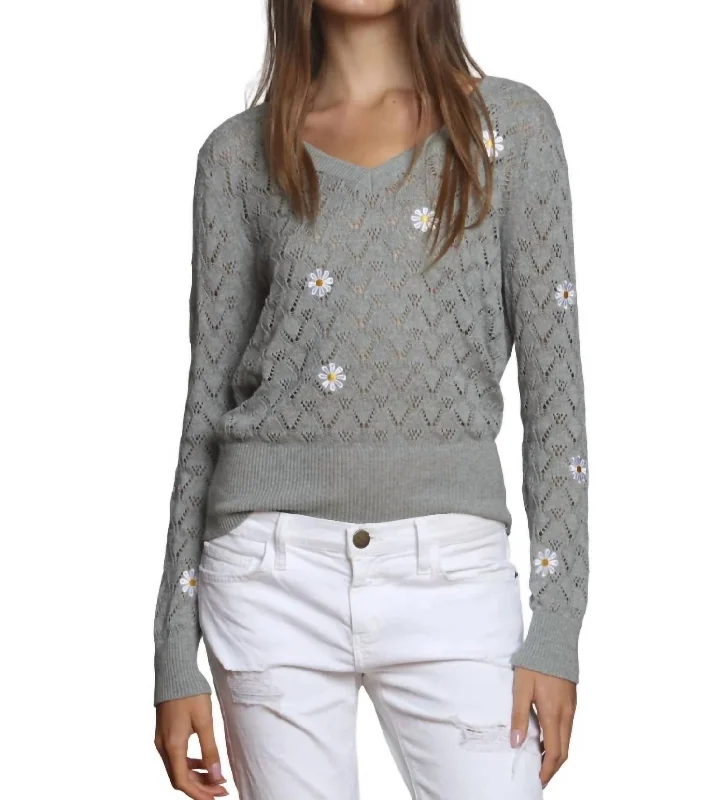 Marguerite Vee Top In Fog