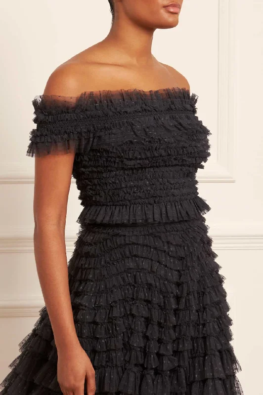 Mermaid - Style Women Dress with a Fitted Silhouette for Special Occasions Mermaid - Style Women Dress with a Fitted Silhouette for Special Occasions Hattie Smocked Off-Shoulder Top Mermaid - Style Women Dress with a Fitted Silhouette for Special Occasions Mermaid - Style Women Dress with a Fitted Silhouette for Special Occasions Hattie Smocked Off-Shoulder Top